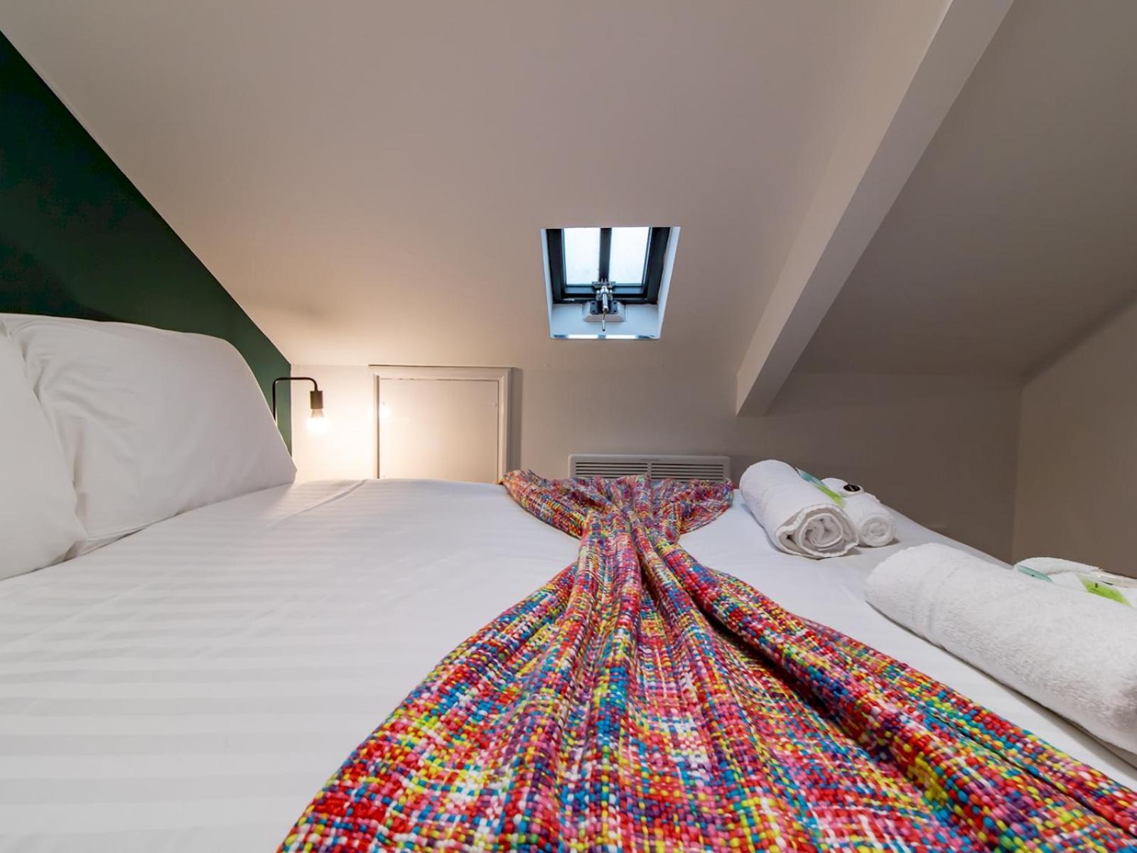 Stylish Maisonette Newcastle Pass The Keys ภายนอก รูปภาพ