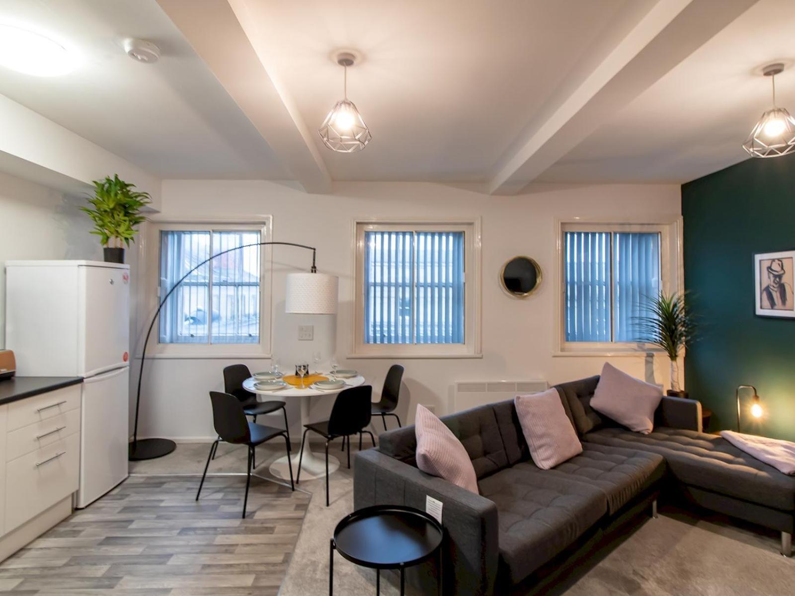 Stylish Maisonette Newcastle Pass The Keys ภายนอก รูปภาพ