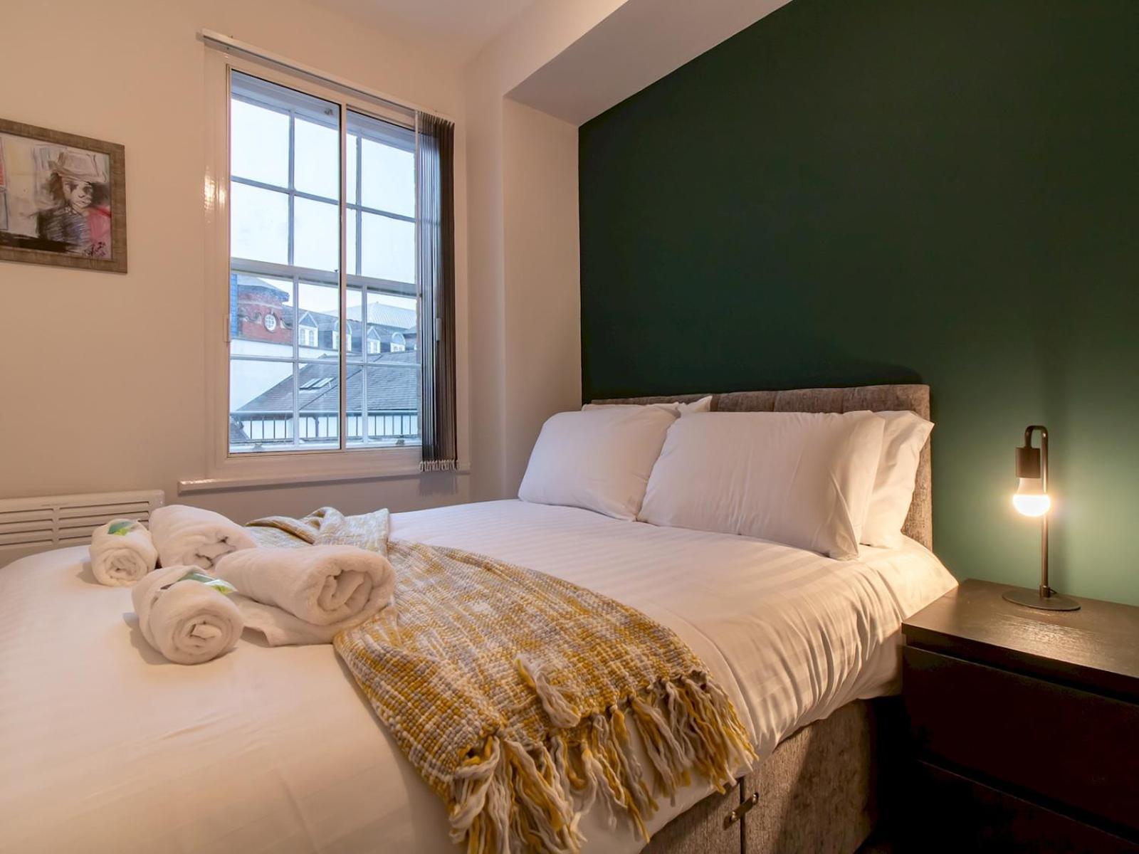 Stylish Maisonette Newcastle Pass The Keys ภายนอก รูปภาพ