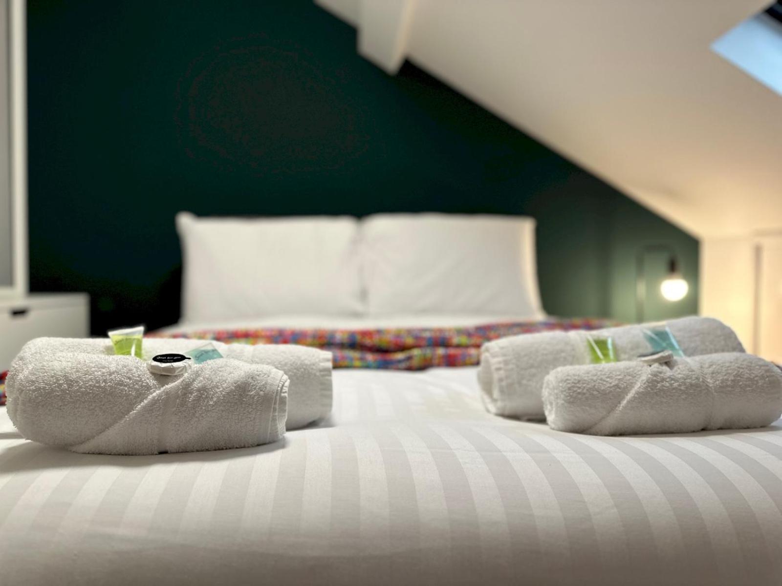 Stylish Maisonette Newcastle Pass The Keys ภายนอก รูปภาพ
